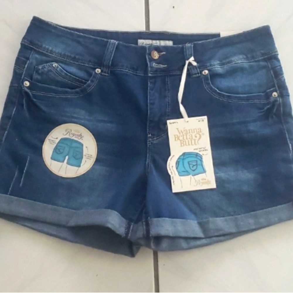 “ ROYALTY FOR ME” Blue Denim Women's Shorts Sz 14